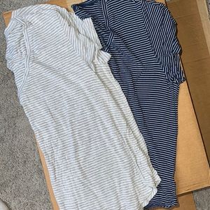 American Eagle size large v neck shirts